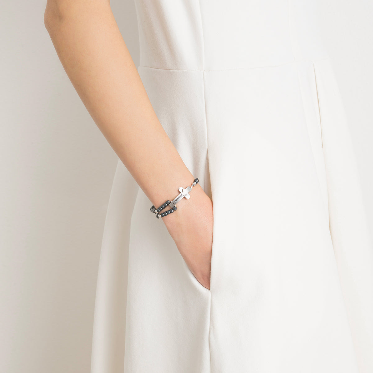 ROSALET® SQUARE MATTE HEMATITE BEADS, STERLING SILVER & ROUND PATER, MODERN