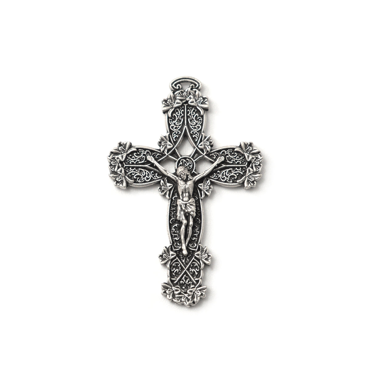 Rosary layout showcasing faceted beads and ornate centerpiece