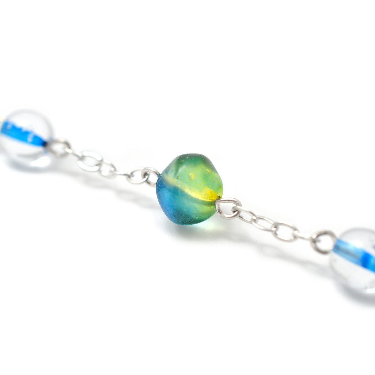 Our Lady of Victories artistic rosary with 100% recycled glass Bohemian beads