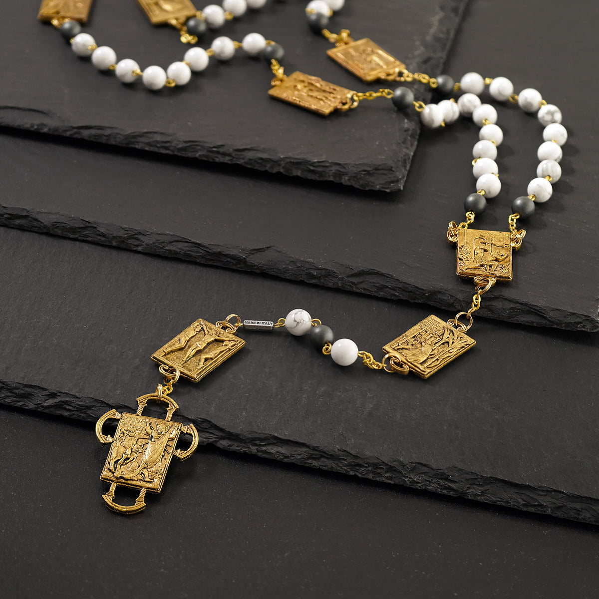 Holy Door Rosary – Ghirelli® Jubilee Edition with 16 Panel Meditations